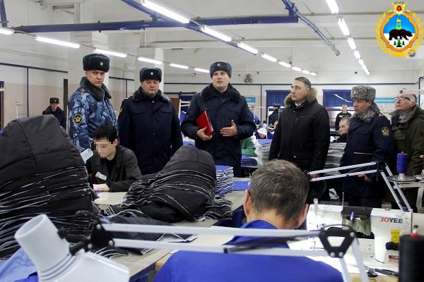 Колониям Коми не хватает госзаказов