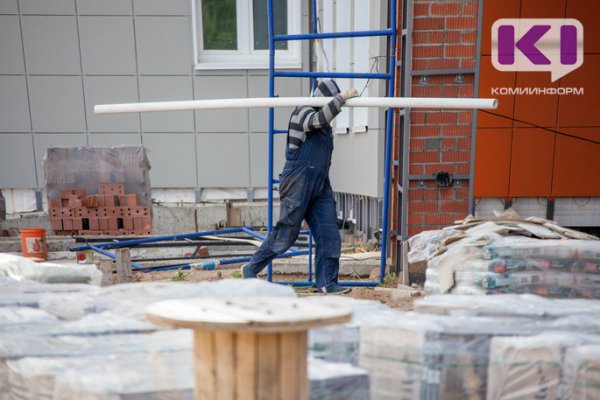 В Коми ищут рабочих на зарплату в сто тысяч рублей