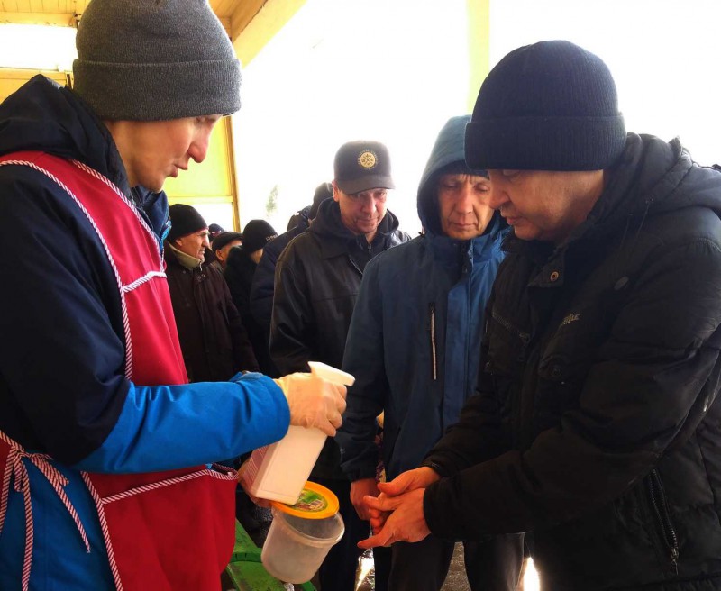 В День бездомного человека сыктывкарцев призывают оказать им посильную помощь