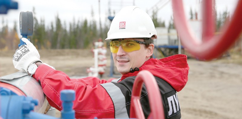 В ЛУКОЙЛ-Коми подвели итоги VI Конкурса "Лучший мастер года"

