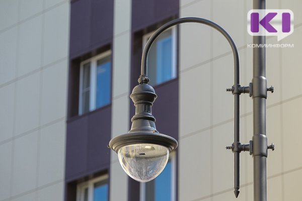 В Эжве включат освещение на улицах района 