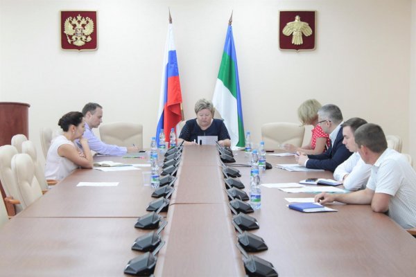 Жители региона пожаловались в Госсовет Коми на протекающие крыши и ямы на дорогах