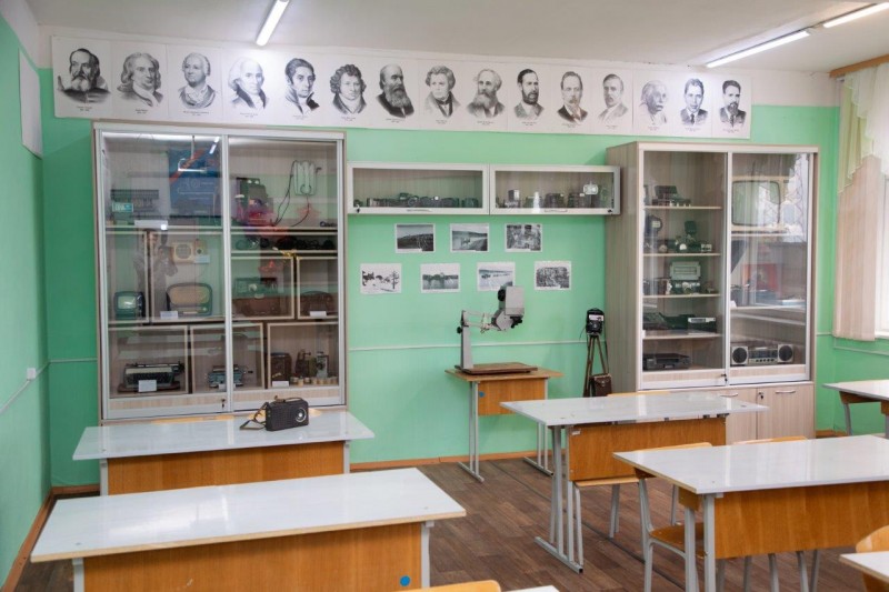 ЛУКОЙЛ поддержал реализацию проекта в школе села Усть-Уса