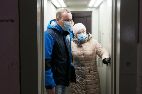 В Эжве еще один дом получил современные лифты