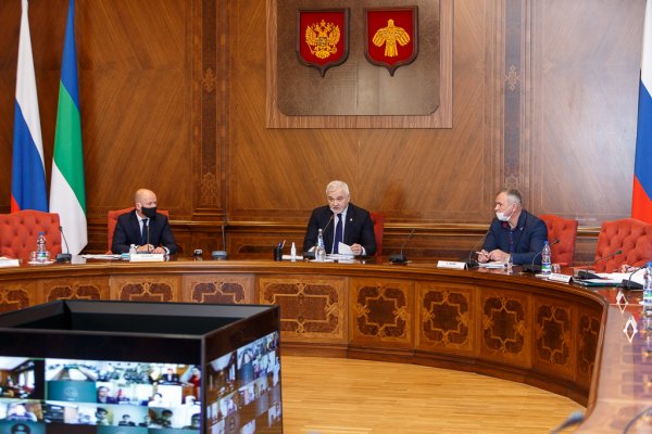 Владимир Уйба: 