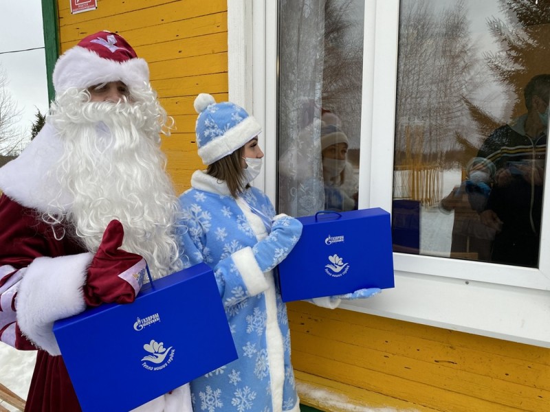 Сотрудники ООО "Газпром трансгаз Ухта" провели акцию "Тепло наших сердец" в четырёх регионах страны