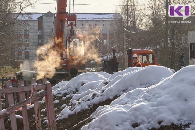 В Вуктыле ликвидируют порыв на теплосети в подвале Вуктыльской ЦРБ
