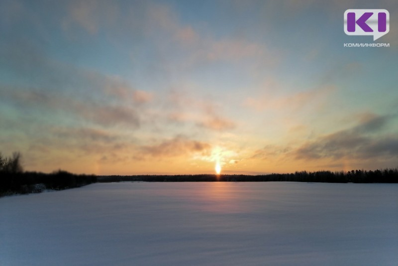 Ночью в лес под Сыктывкаром спасателей вызвали трое замерзающих мужчин  