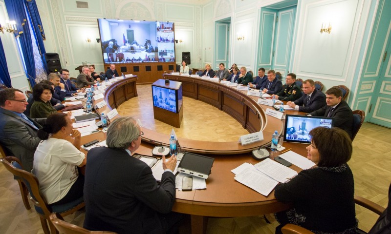 В России запустят пилотный проект по созданию реестра работающих на митингах журналистов 
