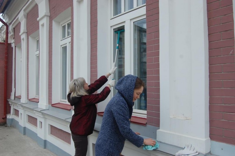 Сотрудники Центра народного творчества Коми поддержали акцию "День заботы о памятниках истории и культуры"