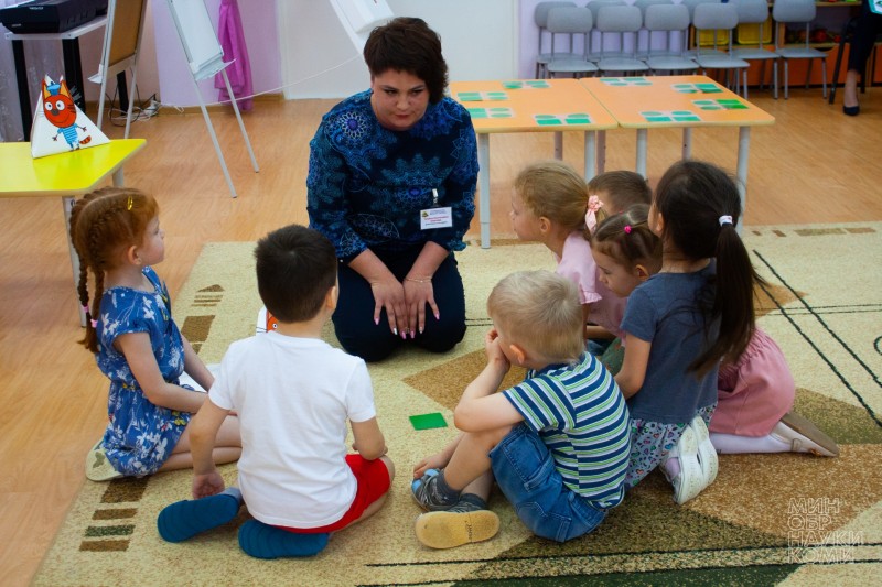 В Коми продолжается республиканский этап Всероссийского конкурса "Воспитатель года" 