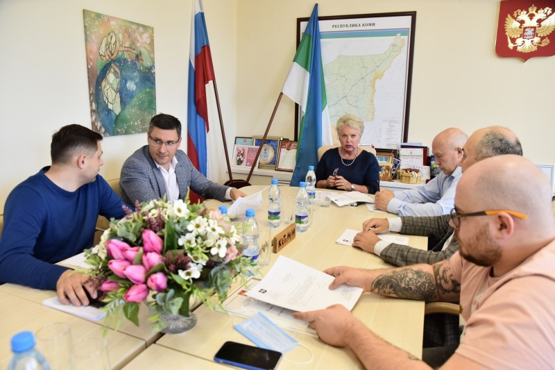 Рабочая группа Госсовета Коми номинировала двух кандидатов на звание Почетного гражданина