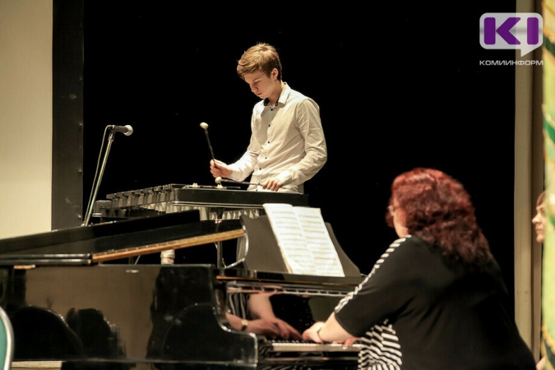 Руководитель "Сириуса" предложила сохранить отсрочку от армии студентам творческих вузов