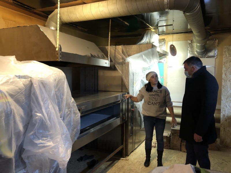 В усинском поселке Парме модернизировали хлебопекарню