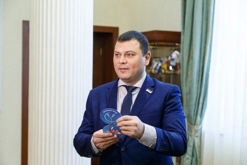 Благотворительная акция "Ёлка желаний" исполняет новогодние мечты