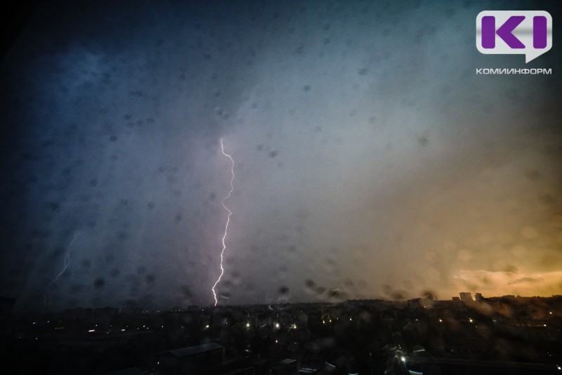 На половине территории Коми ожидается гроза