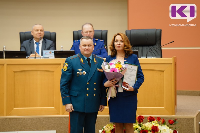 Медаль "За содружество во имя спасения" вручена всем жителям Инты - начальник ГО и ЧС города Елена Маликова