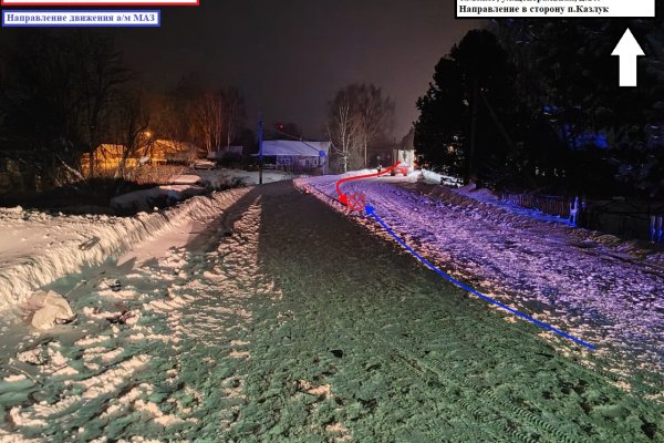 В Усть-Вымском районе после столкновения с МАЗом погиб водитель микроавтобуса Volkswagen