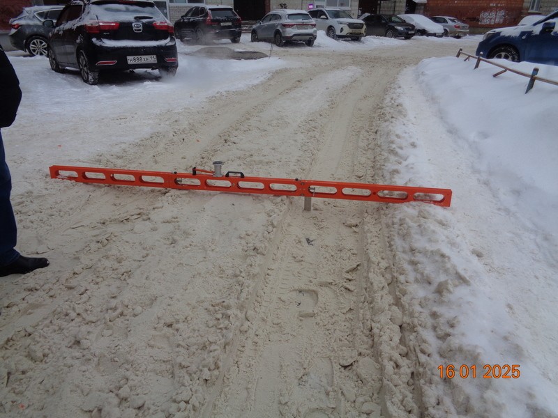 Администрация Сыктывкара выявила несвоевременную уборку снега в 32 дворах