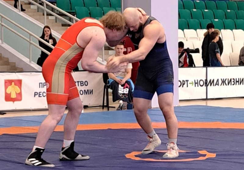 18 медалей завоевали наши вольники на чемпионате СЗФО в Сыктывкаре