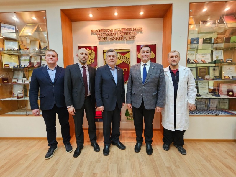 Дорожники заинтересовались инновационными разработками Института химии Коми научного центра