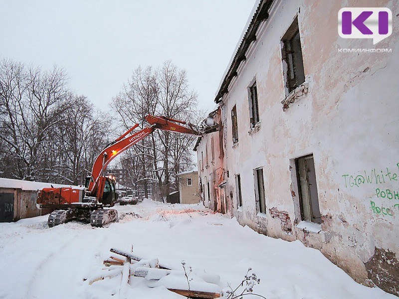 Признавать дома аварийными придется по новым российским правилам