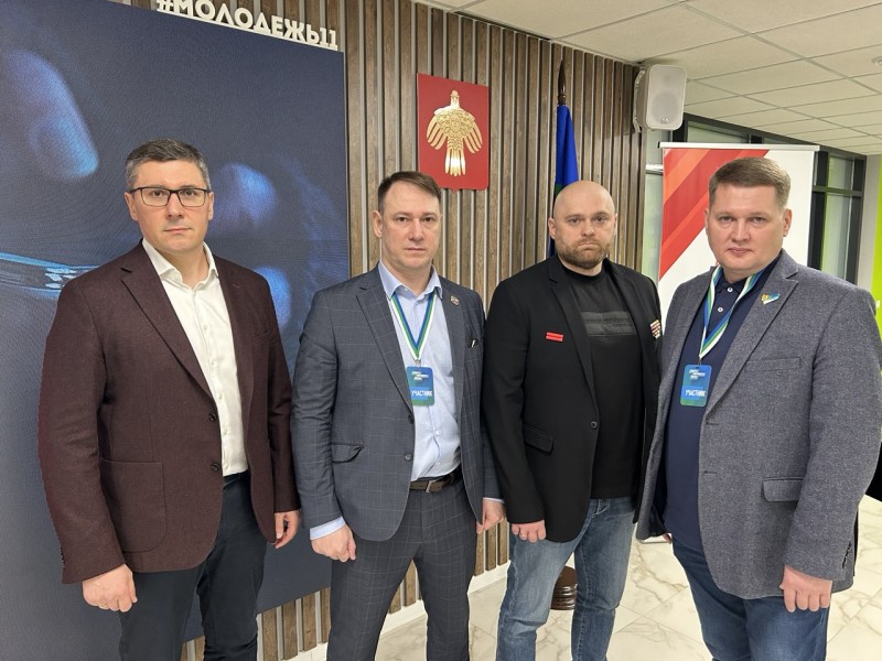 "Единая Россия" готовит участников СВО к выборам

