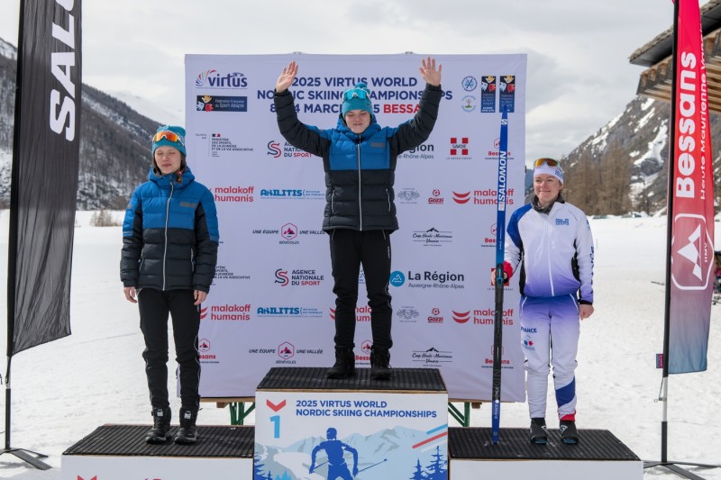 Лыжница Ирина Губер завоевала еще две золотые медали на чемпионате мира во Франции