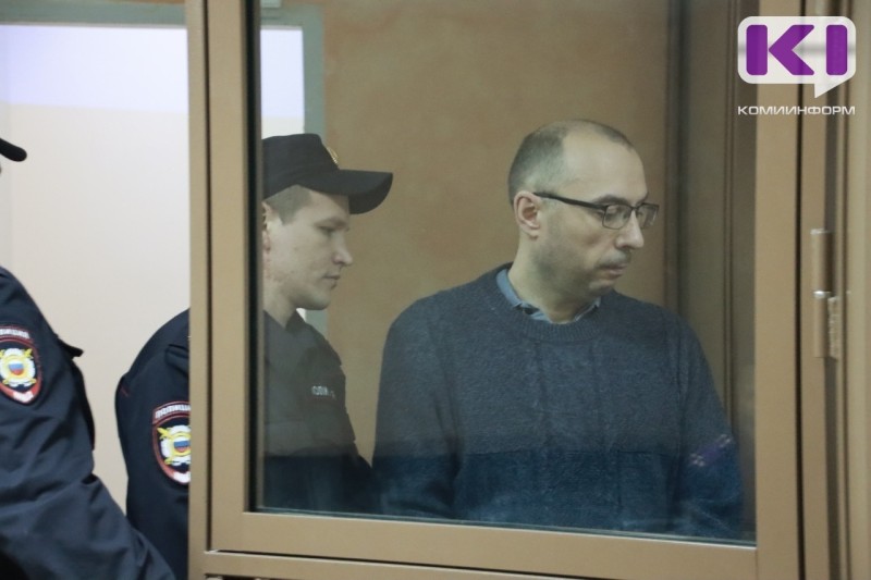 По иску прокуратуры формулировка досрочного прекращения полномочий бывшего главы Печорского района изменена на "в связи с утратой доверия"