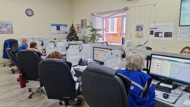 Оказание первой помощи до приезда "скорой" помогает спасать жизни - Минздрав Коми

