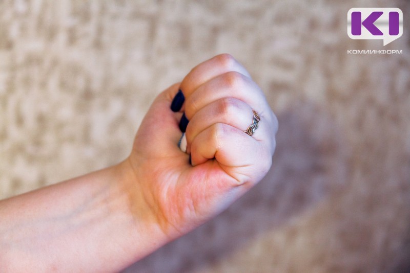 Жительница Троицко-Печорского района осуждена за истязание своих детей

