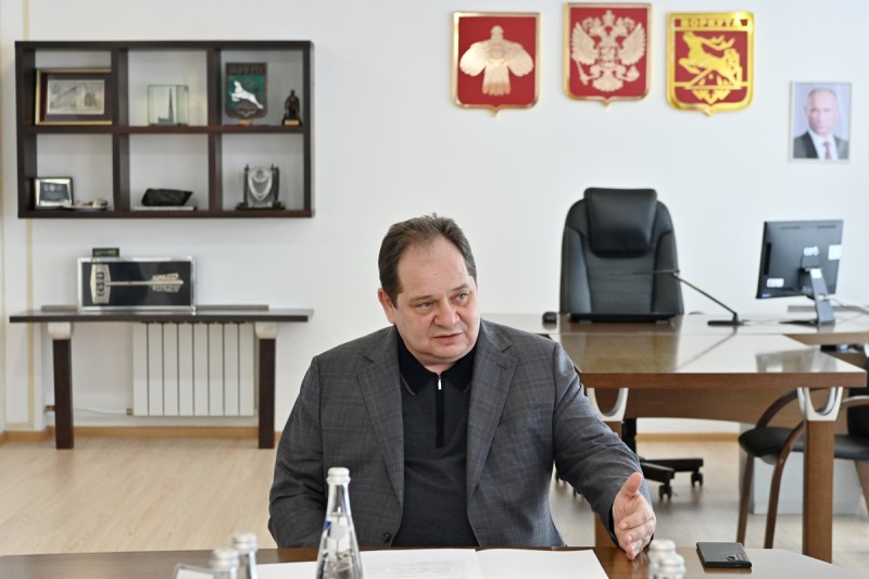 Ростислав Гольдштейн поручил решить вопрос аварийного обеспечения водоснабжением Воркутинской ЦВК