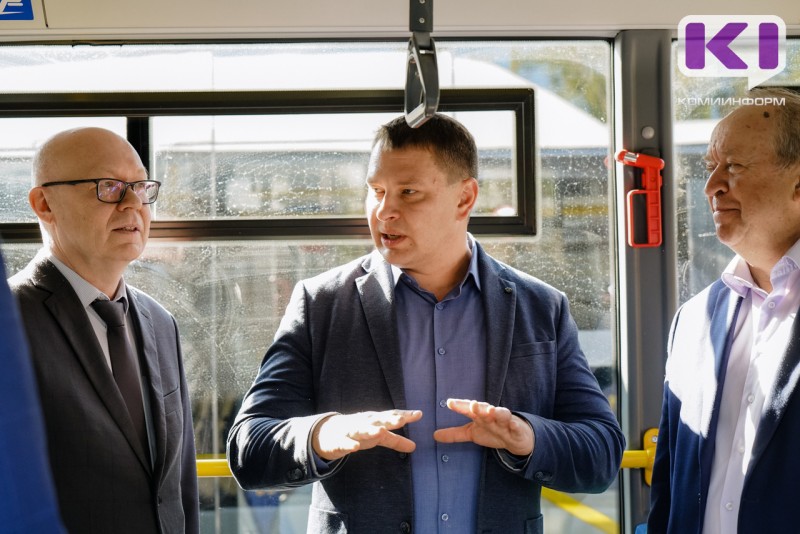 Ростислав Гольдштейн - о транспортной реформе: “Попрошу мэра Сыктывкара самостоятельно проехать по эжвинскому маршруту”