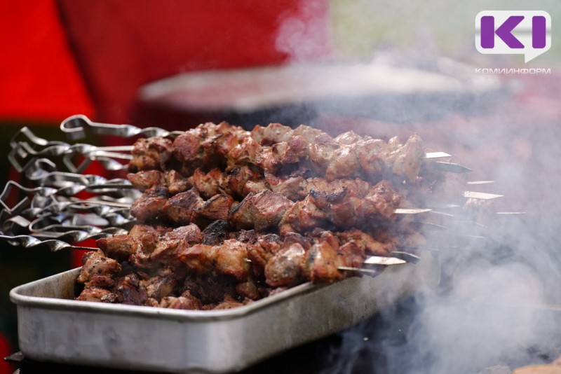 Врач назвала допустимую порцию шашлыка