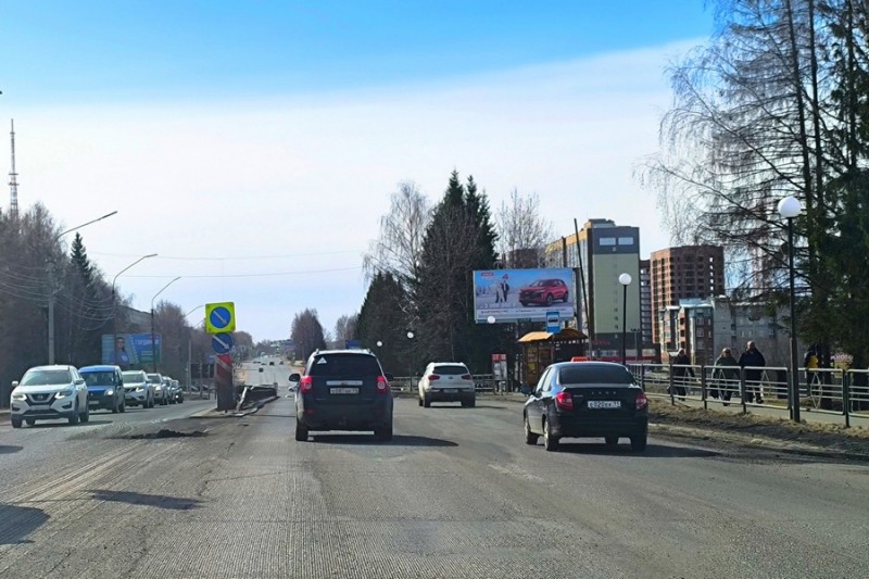 В Сыктывкаре на Октябрьском проспекте перекроют полосы движения в сторону города