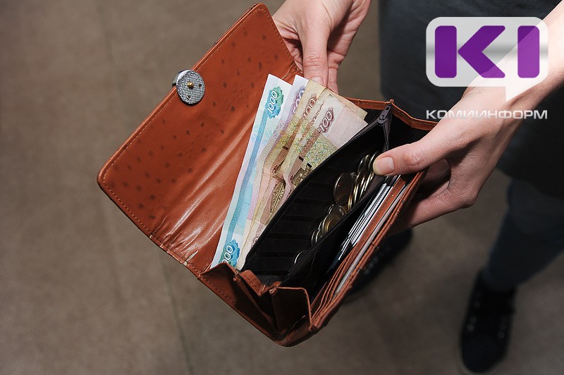 Правительство Коми ищет возможности повысить зарплаты работникам отрасли спорта