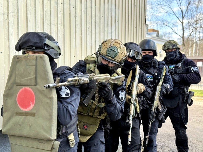 Сыктывкарские росгвардейцы приняли участие во всероссийских антитеррористических учениях