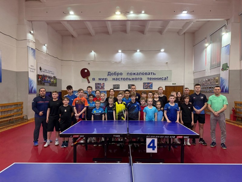 Сыктывкар и Ухта победили на турнире по настольному теннису "Будущее Республики Коми и Крайнего Севера"