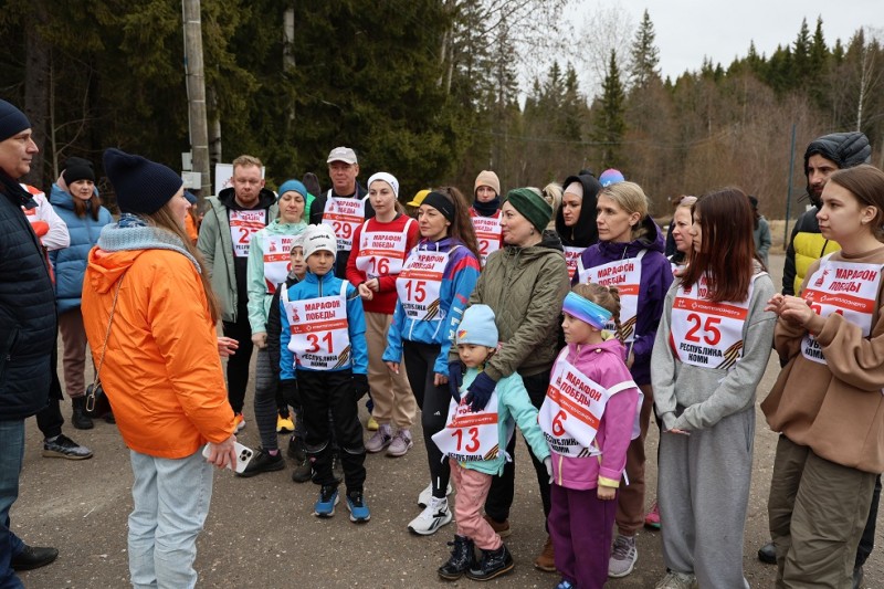 В Сыктывкаре энергетики "Т Плюс" пробежали "Марафон Победы"