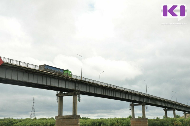 Мост через р.Колва под Усинском отремонтируют до конца октября 2027 года