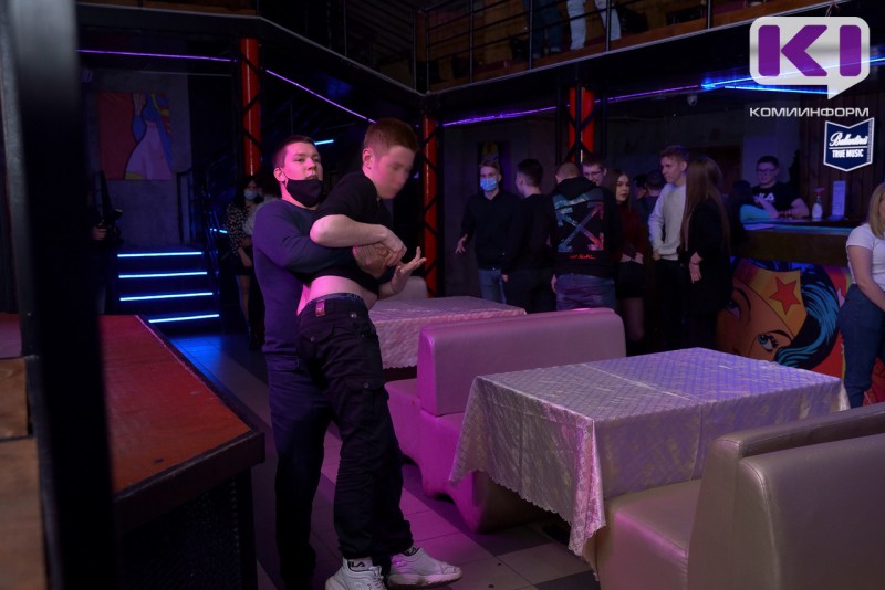 За первый квартал 2025 года жители Коми 34 раза жаловались на шум и драки в питейных заведениях