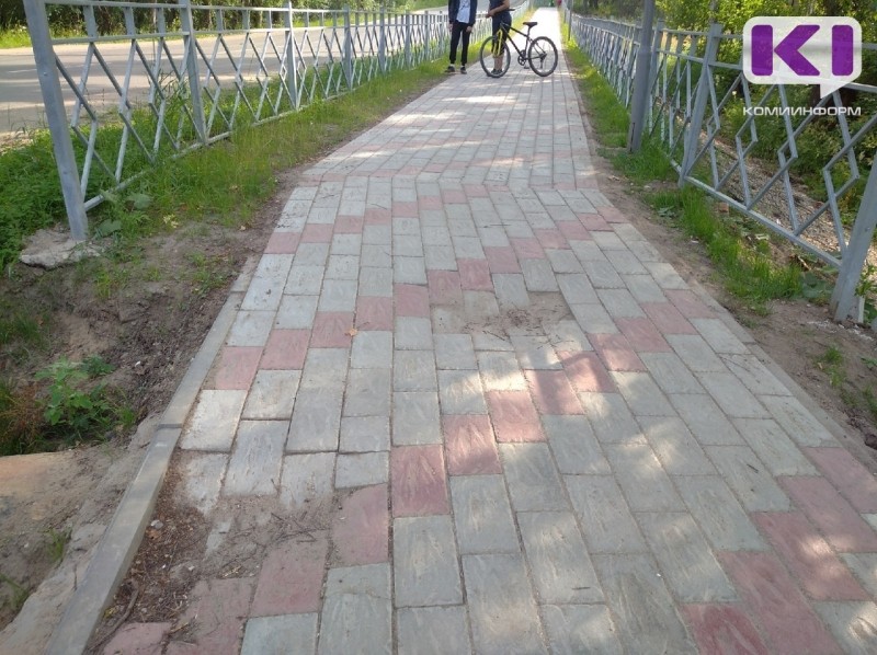 В Микуне обновят участок тротуара по ул.Ленина