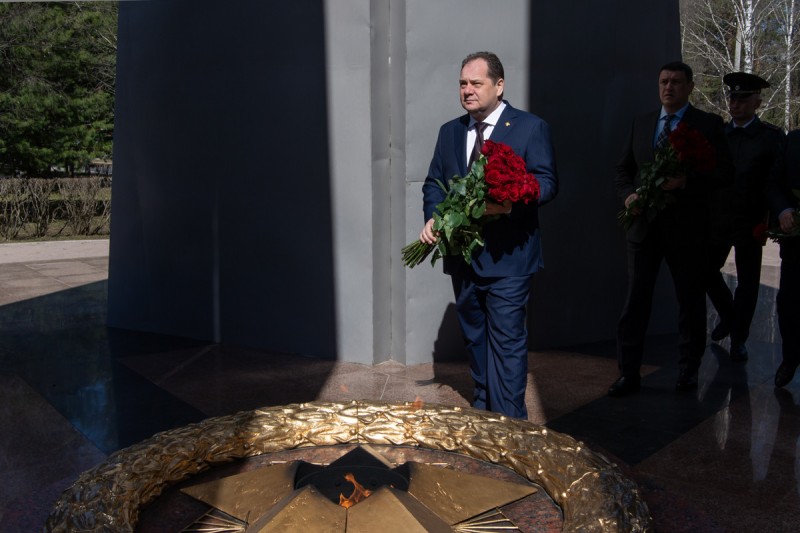 Ростислав Гольдштейн почтил память ухтинцев, погибших в годы Великой Отечественной войны