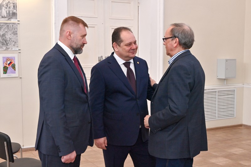 Ростислав Гольдштейн обсудил с жителями проблемы и перспективы Печорского района