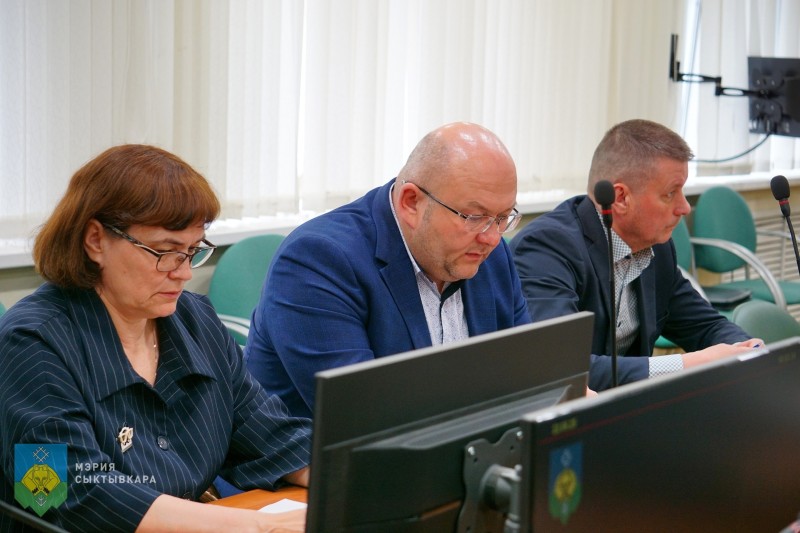 В Сыктывкаре идет подготовка к открытию пляжа в Кируле