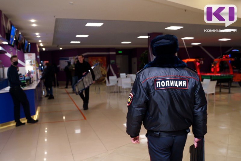 Сыктывкарка стала инвалидом после посещения торгового центра 