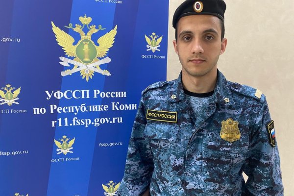 Сыктывкарский пристав помог выпавшему из окна ребенку
