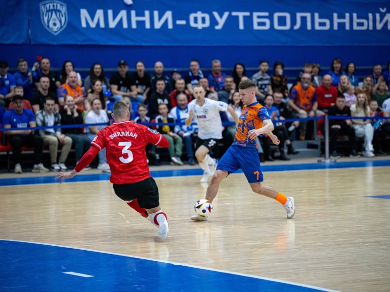 Ассоциация "Суперлига" поблагодарила Ростислава Гольдштейна за внимание к популяризации и развитию футзала в Коми