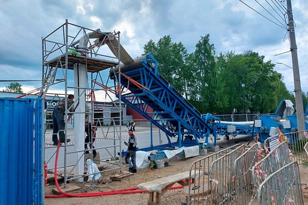 В Сыктывкаре на Октябрьском проспекте завершен первый этап санации магистрального водовода