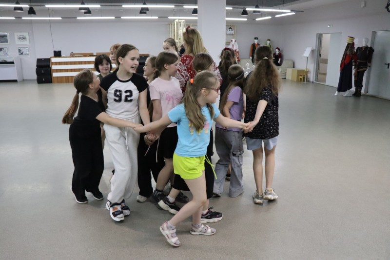 В Доме дружбы народов Коми стартовала детская этнокультурная программа "Радлун"